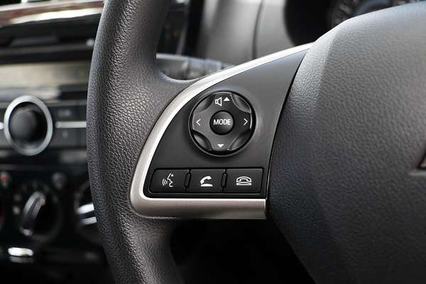 2016 Mitsubishi Mirage ES LA