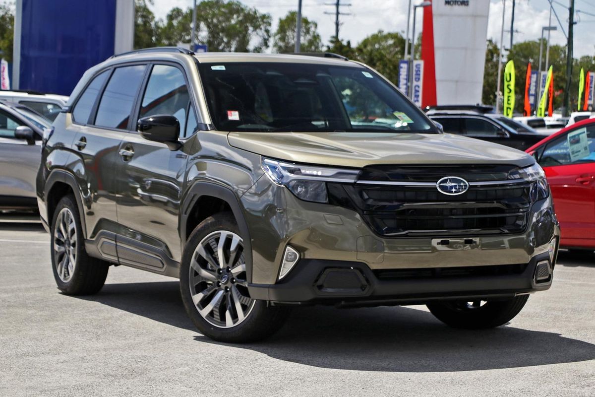 2025 Subaru Forester Hybrid Touring S6