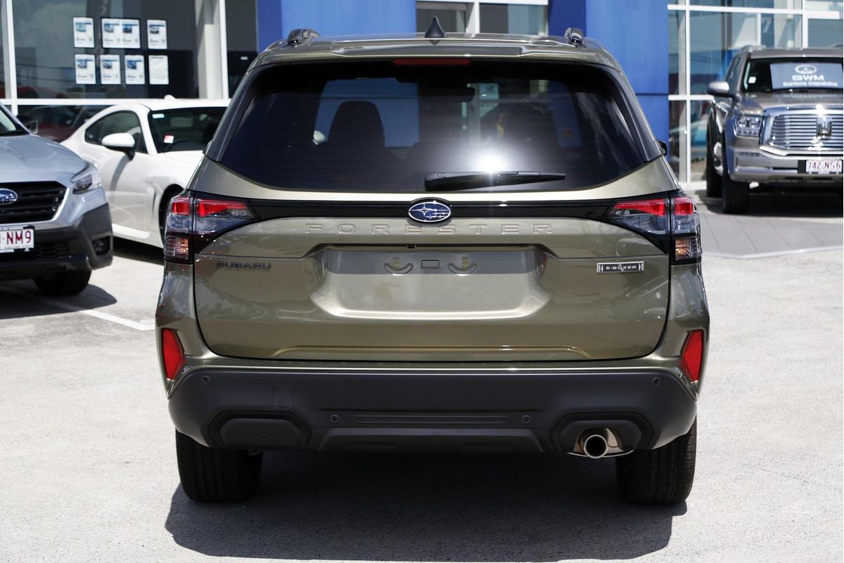 2025 Subaru Forester Hybrid Touring S6