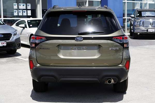 2025 Subaru Forester Hybrid Touring S6