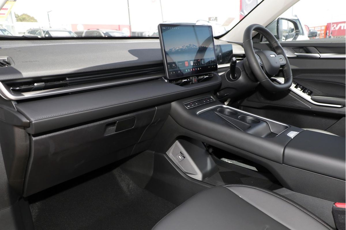 2025 GWM Haval H6 Lux PHEV B01