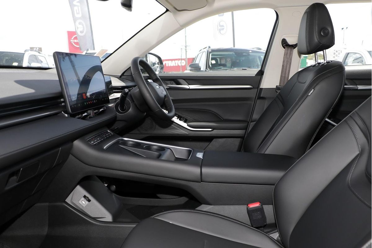 2025 GWM Haval H6 Lux PHEV B01