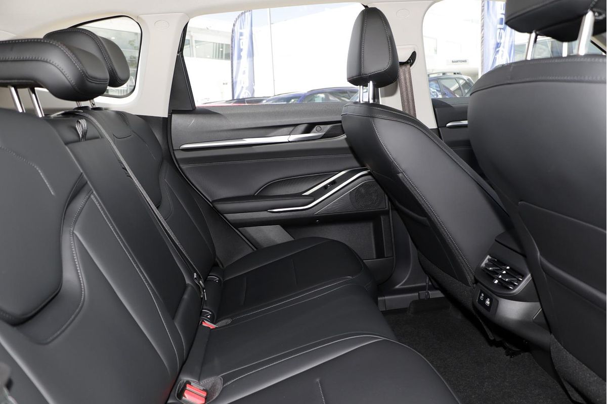 2025 GWM Haval H6 Lux PHEV B01