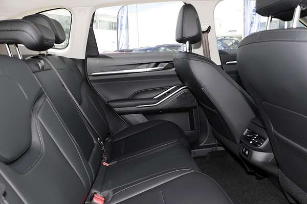 2025 GWM Haval H6 Lux PHEV B01