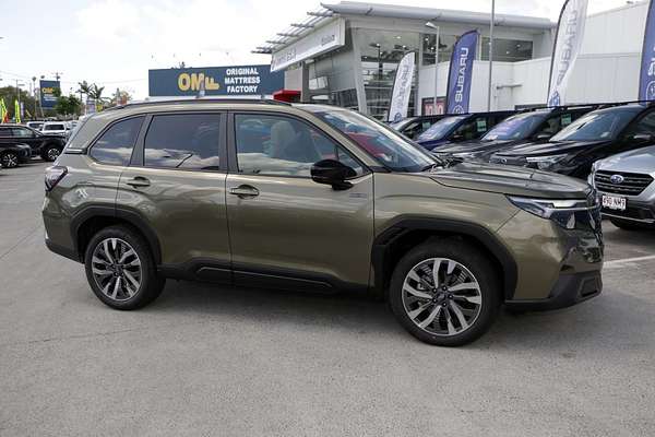 2025 Subaru Forester Hybrid Touring S6