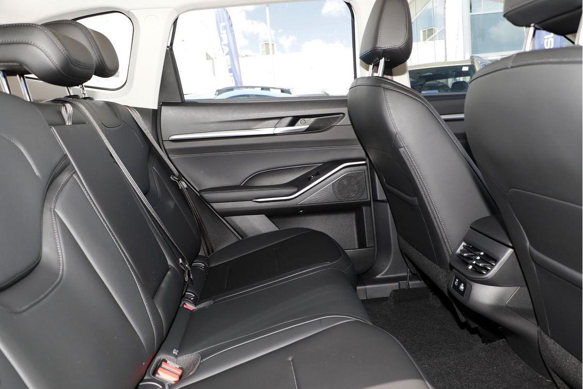 2025 GWM Haval H6 Lux PHEV B01