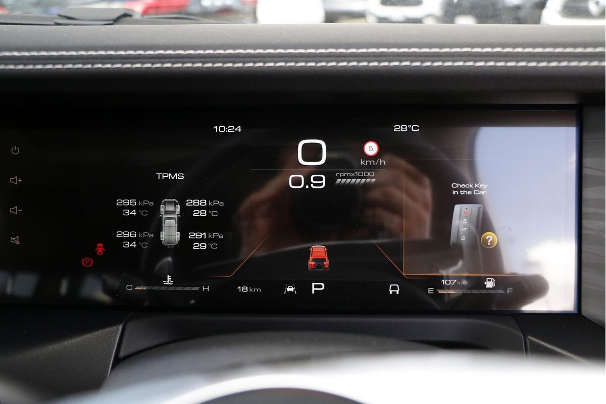 2025 GWM Tank 300 Ultra P01