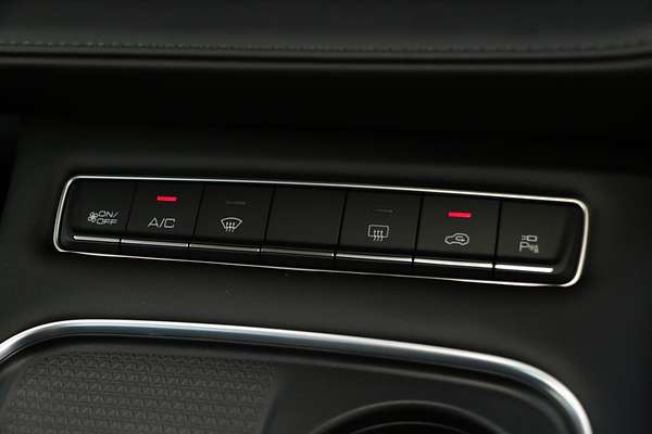 2025 GWM Haval H6 Lux PHEV B01