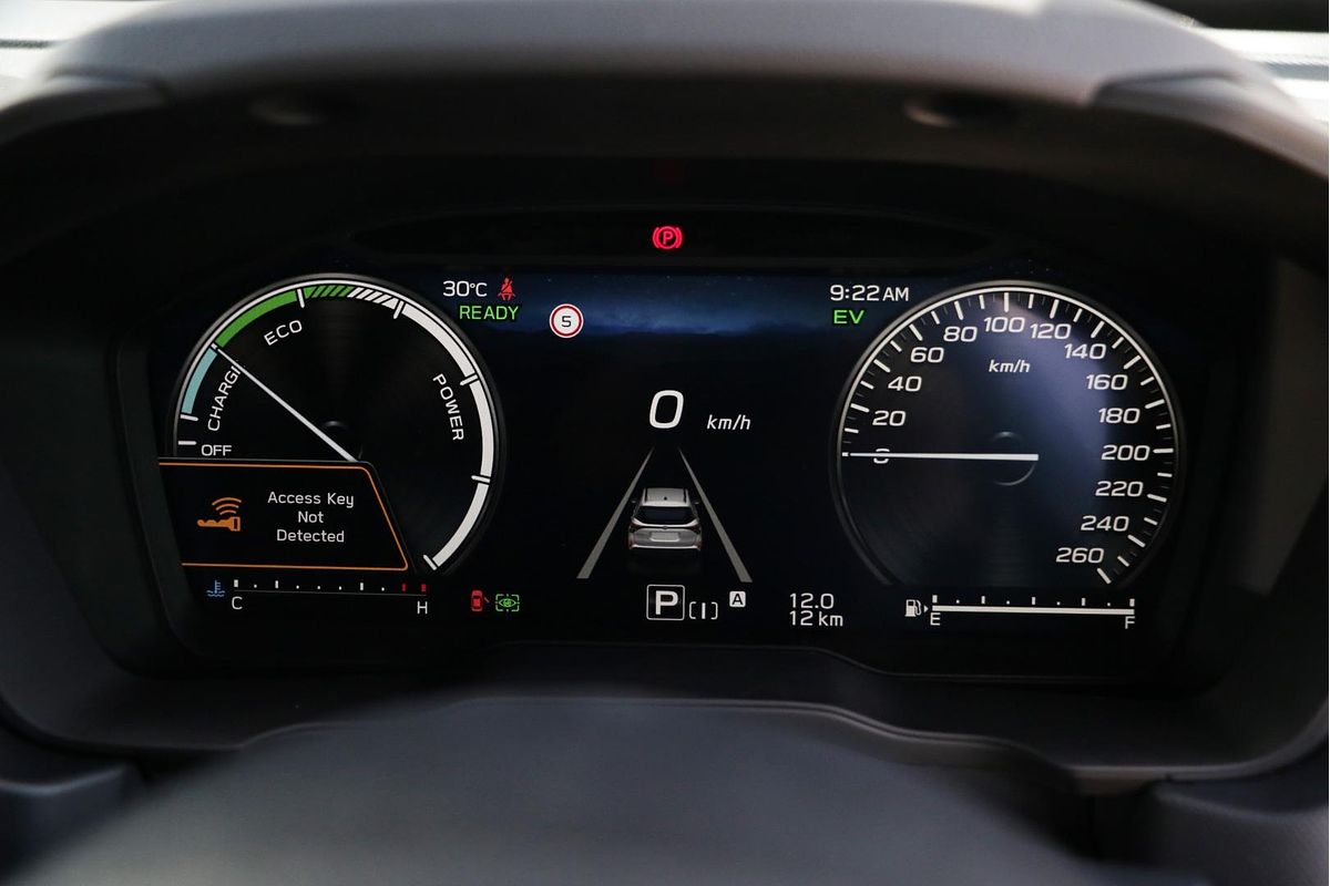 2025 Subaru Forester Hybrid Touring S6