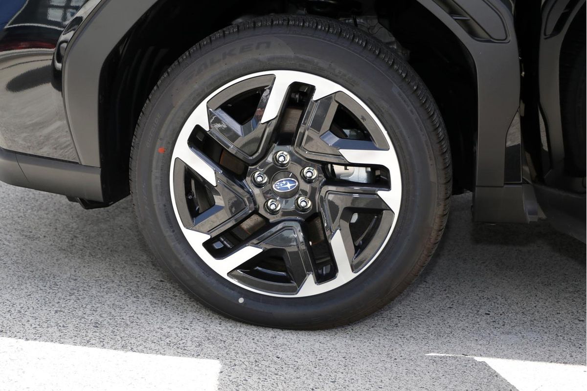 2025 Subaru Forester S6