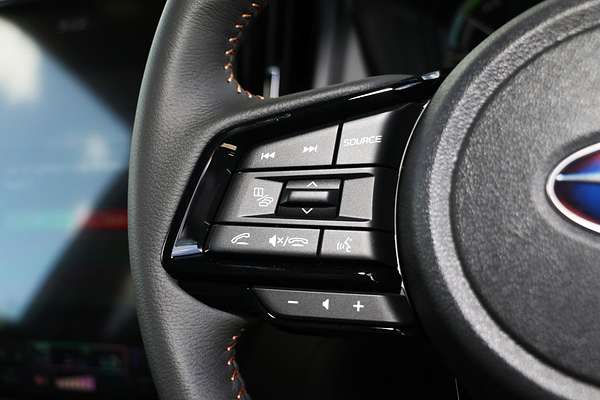 2025 Subaru Forester Hybrid Touring S6