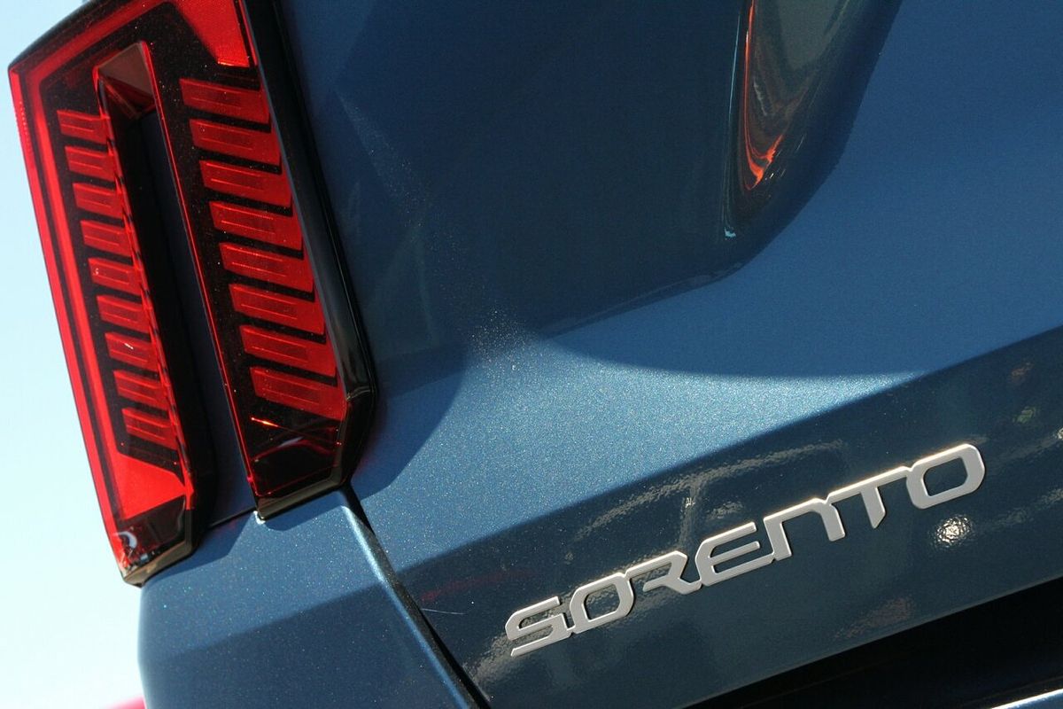 2025 Kia Sorento Sport+ MQ4 PE