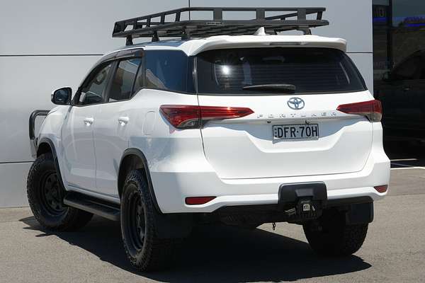 2015 Toyota Fortuner GX GUN156R