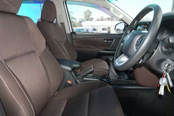 2015 Toyota Fortuner GX GUN156R