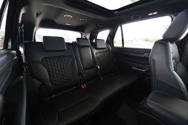 2025 Ford Everest Platinum 3.0L