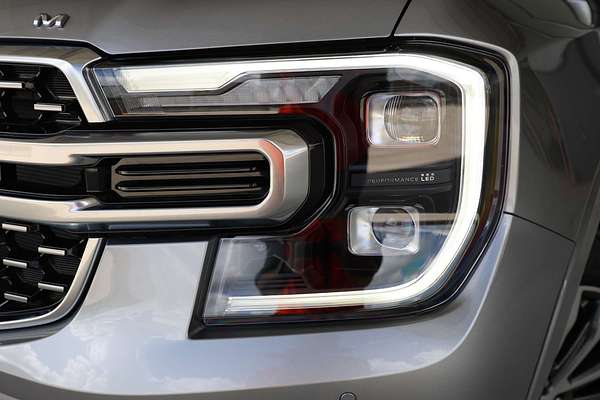 2025 Ford Everest Platinum 3.0L