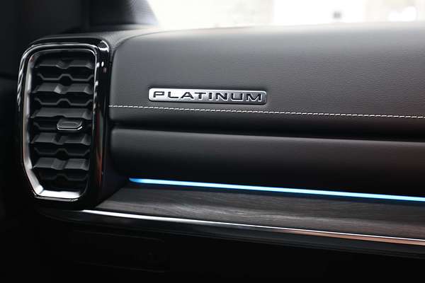 2025 Ford Everest Platinum 3.0L