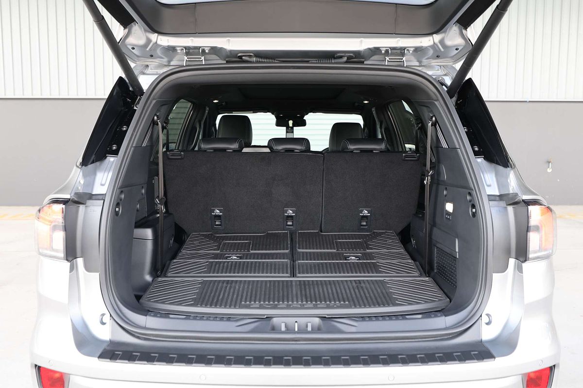 2025 Ford Everest Platinum 3.0L