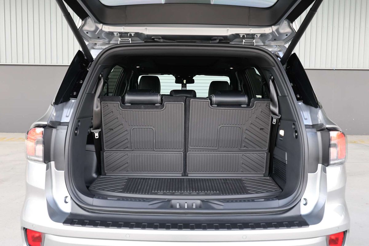 2025 Ford Everest Platinum 3.0L