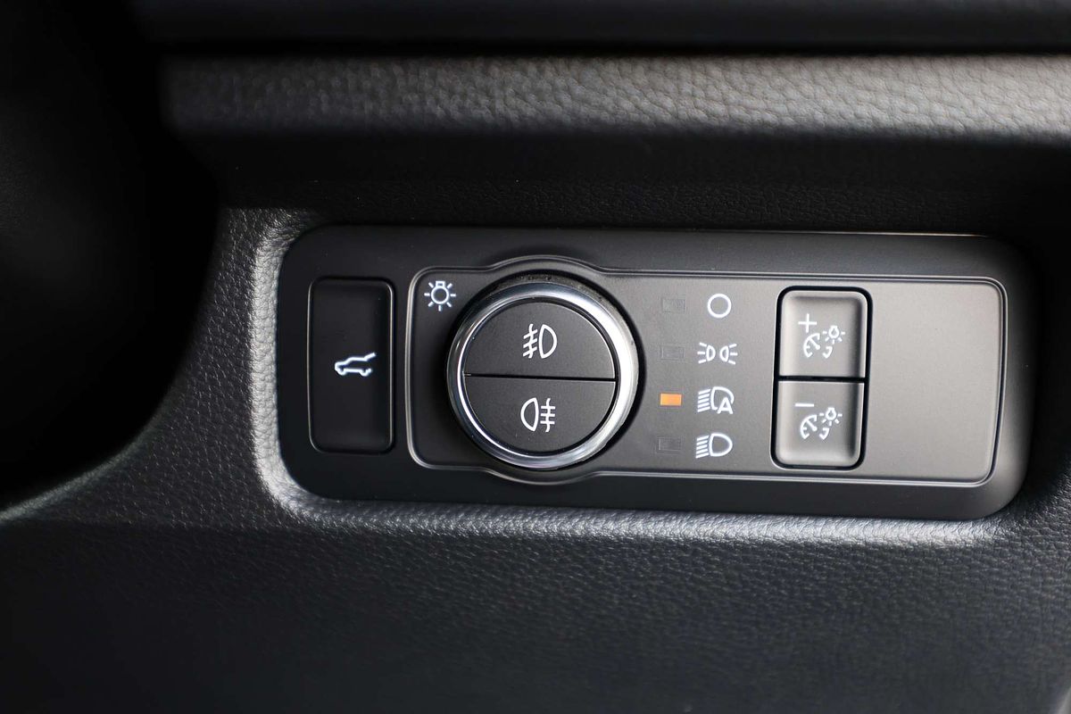 2025 Ford Everest Platinum 3.0L