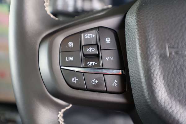 2025 Ford Everest Platinum 3.0L