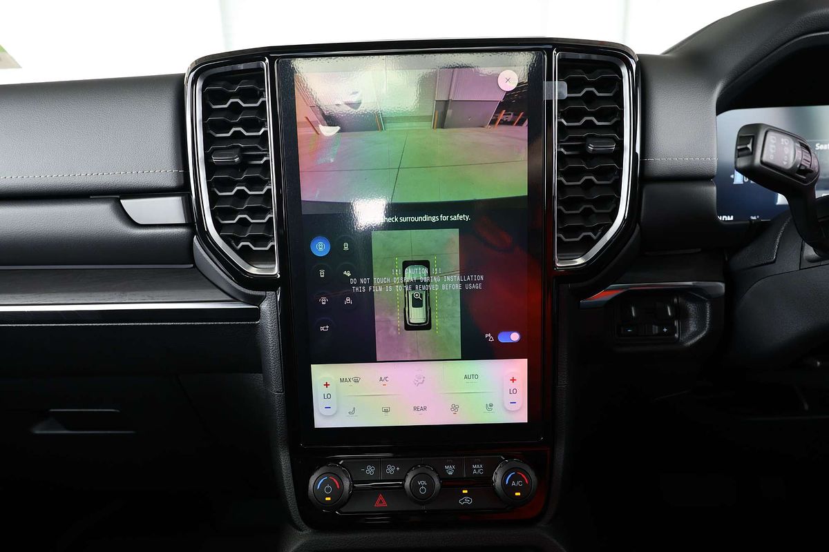 2025 Ford Everest Platinum 3.0L