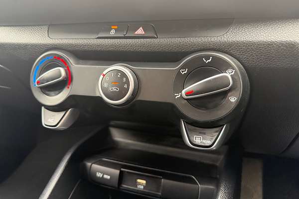 2022 Kia Stonic Sport YB