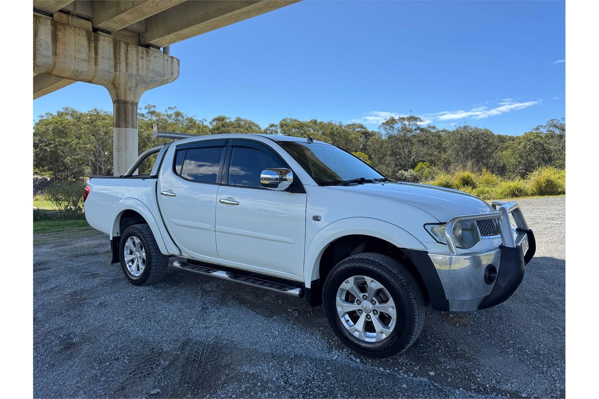 2013 Mitsubishi Triton GLX-R (4x4) MN MY13 4X4