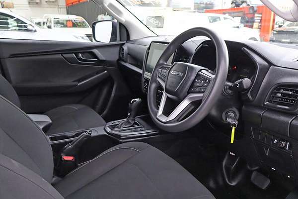 2023 Isuzu D-MAX SX 4X4