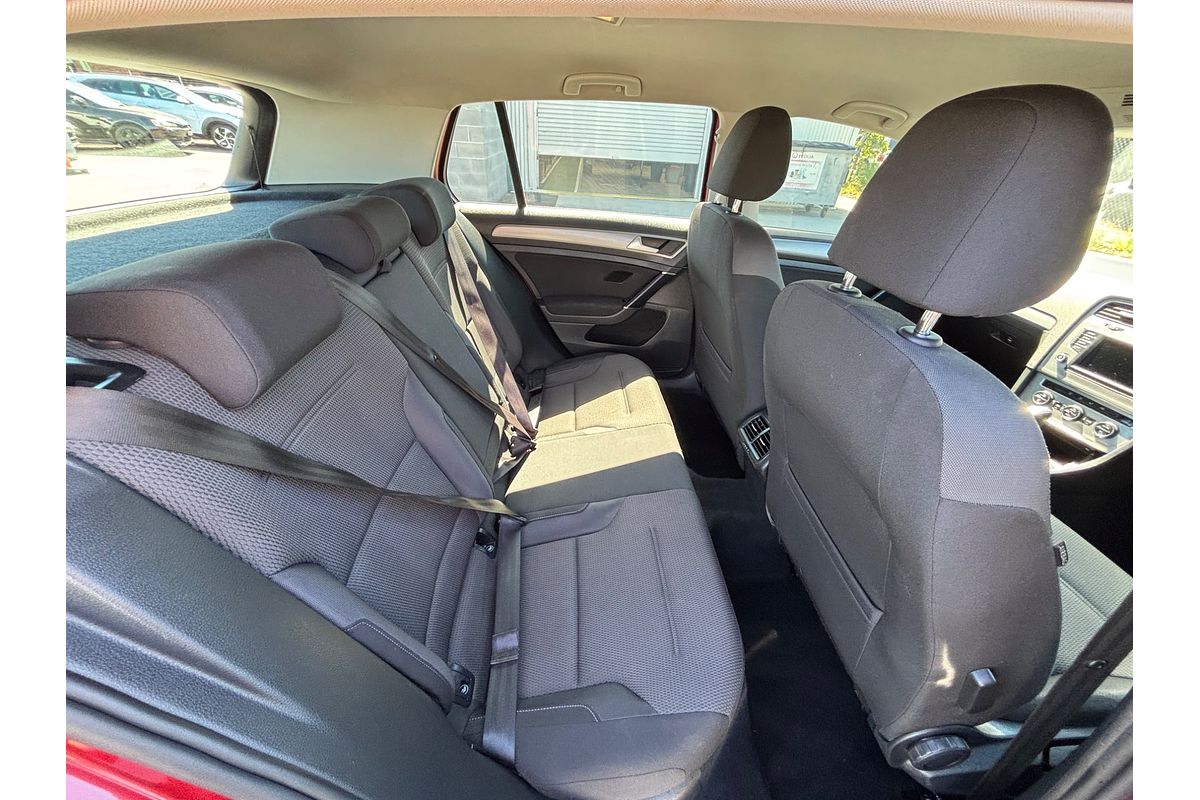 2015 Volkswagen Golf 92TSI Comfortline 7