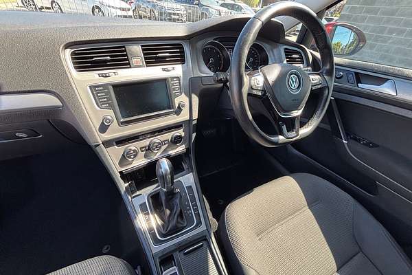 2015 Volkswagen Golf 92TSI Comfortline 7