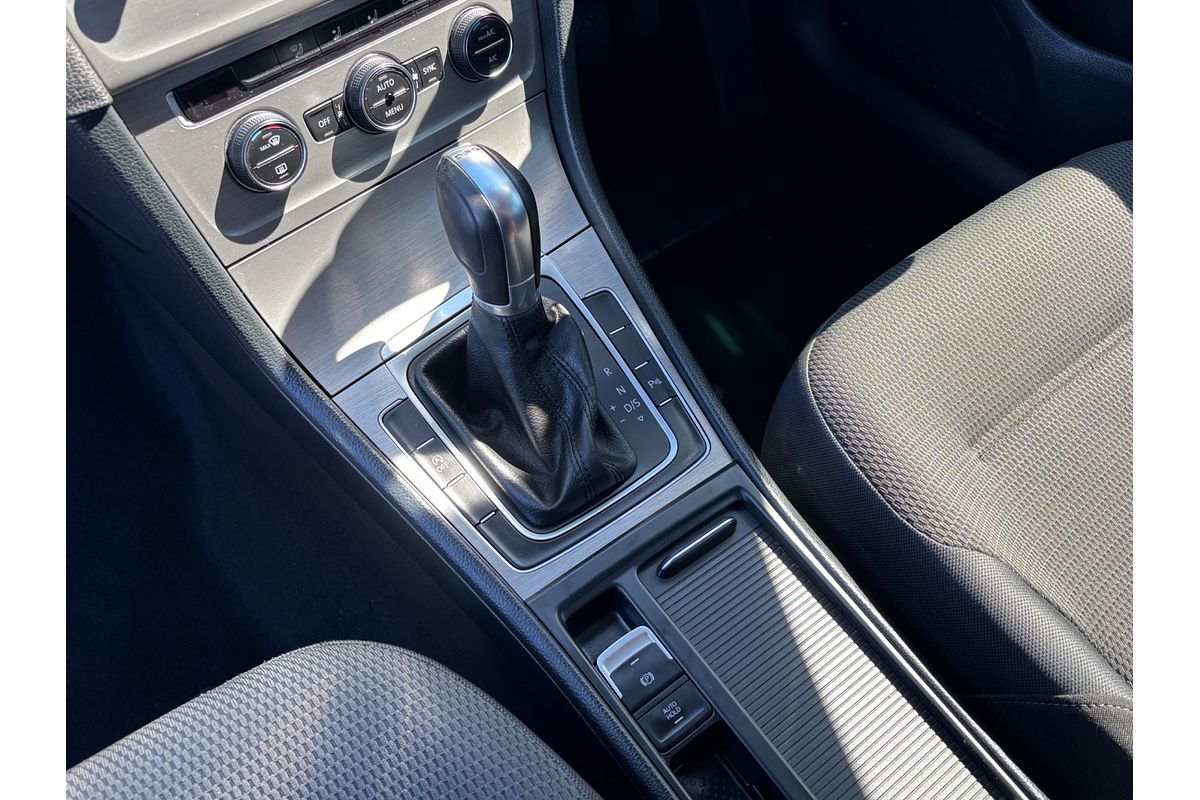 2015 Volkswagen Golf 92TSI Comfortline 7