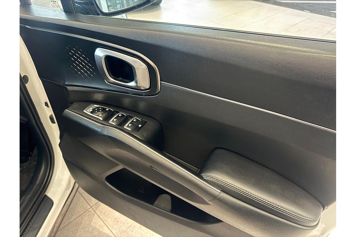 2022 Kia Sorento S MQ4