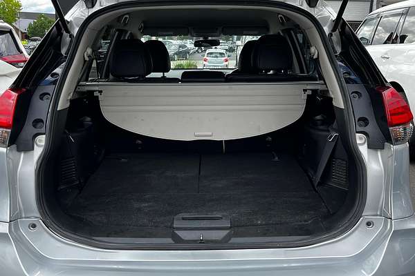 2022 Nissan X-TRAIL ST-L T32