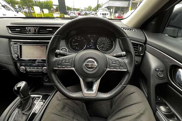 2022 Nissan X-TRAIL ST-L T32