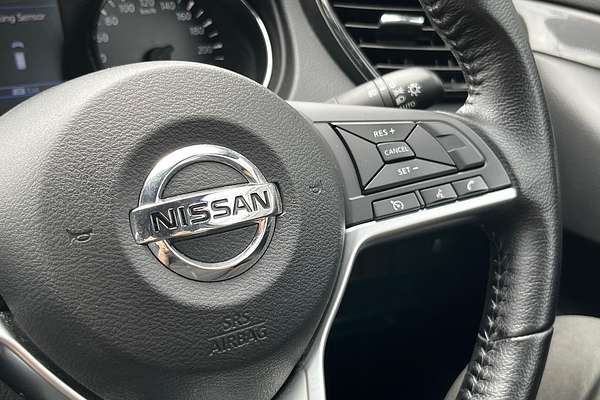 2022 Nissan X-TRAIL ST-L T32