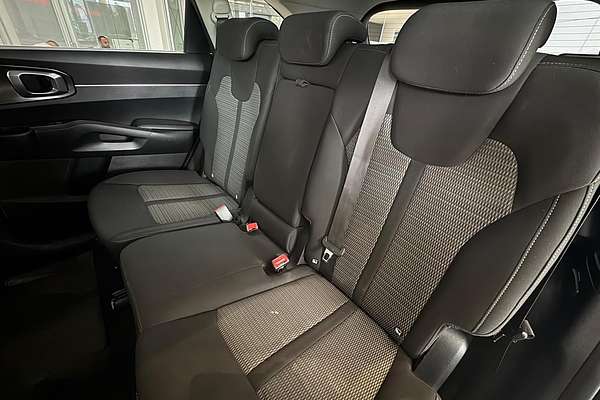 2022 Kia Sorento S MQ4