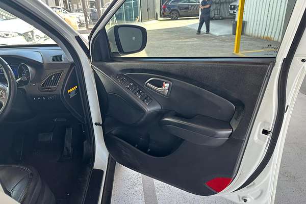 2012 Hyundai ix35 Highlander LM2