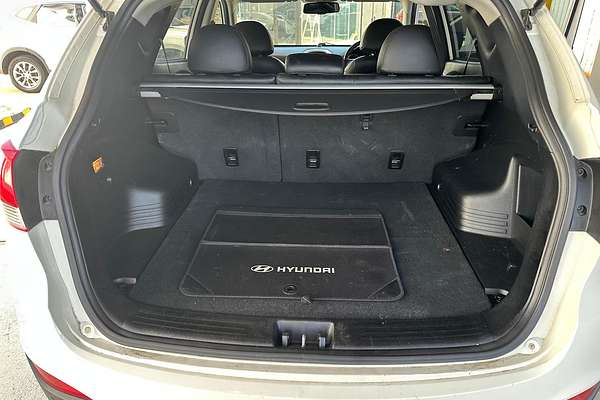 2012 Hyundai ix35 Highlander LM2