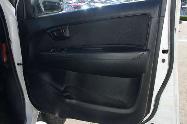 2014 Toyota Hilux SR KUN26R 4X4