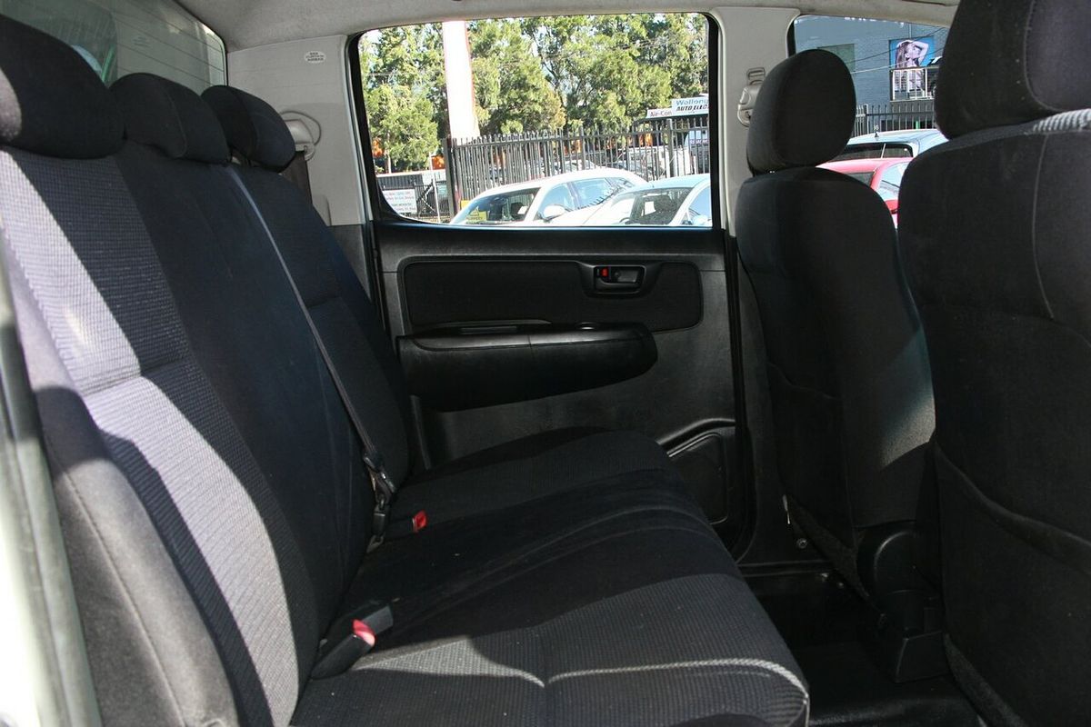 2014 Toyota Hilux SR KUN26R 4X4