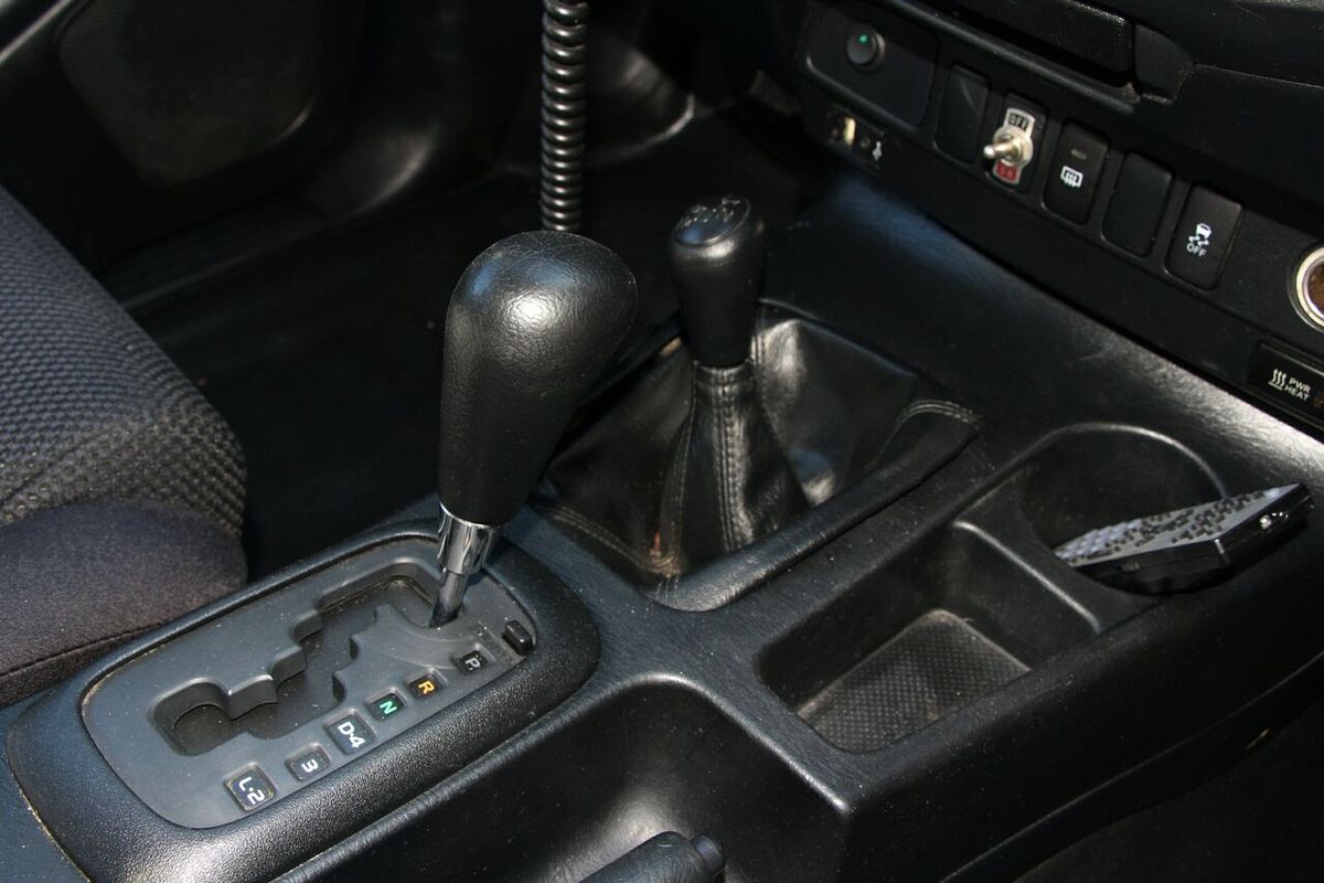 2014 Toyota Hilux SR KUN26R 4X4