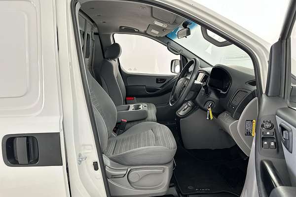 2021 Hyundai iLoad TQ4