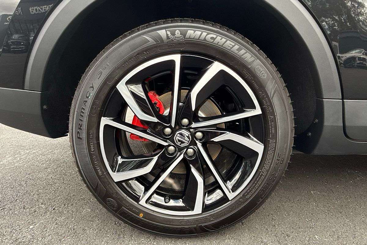 2024 MG ZST ESSENCE MY23