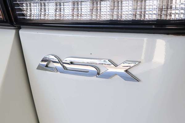 2023 Mitsubishi ASX ES XD