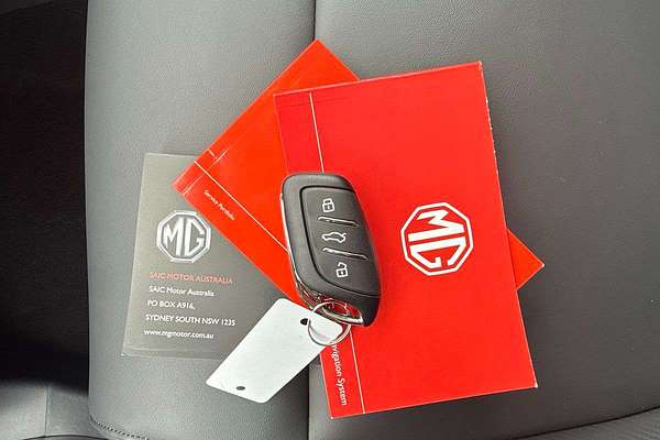 2024 MG ZST ESSENCE MY23