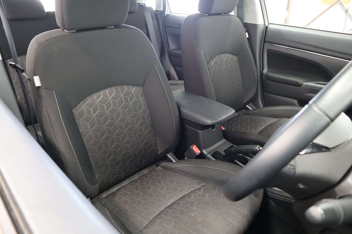 2023 Mitsubishi ASX ES XD