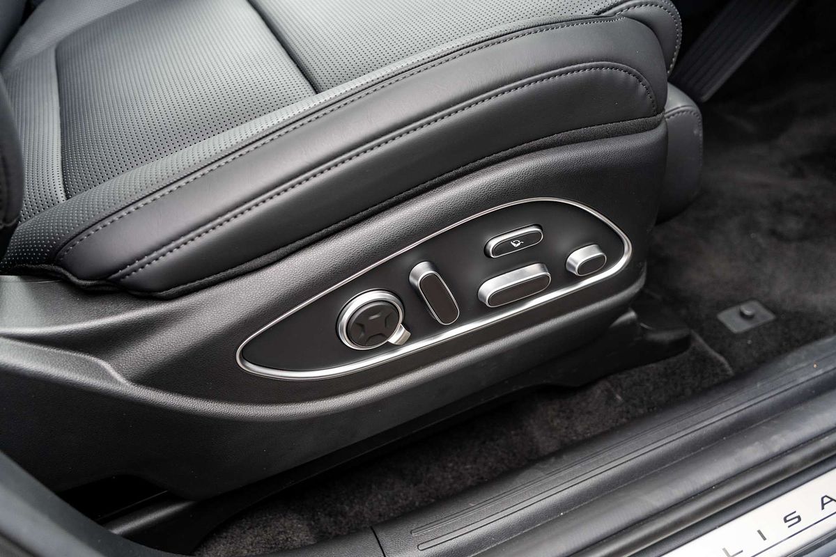 2025 Hyundai Palisade Calligraphy LX3.V1