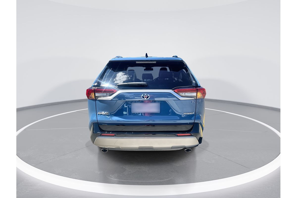 2024 Toyota RAV4 XSE AXAH54R