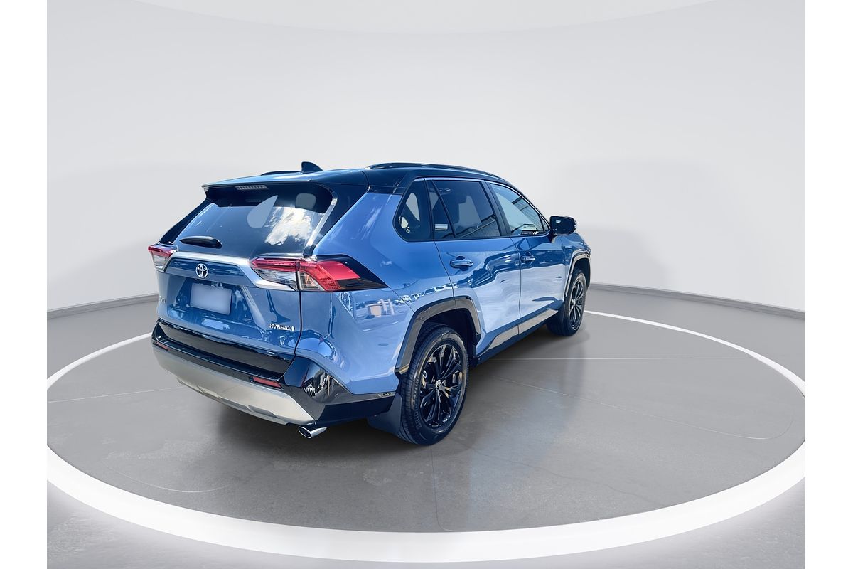 2024 Toyota RAV4 XSE AXAH54R